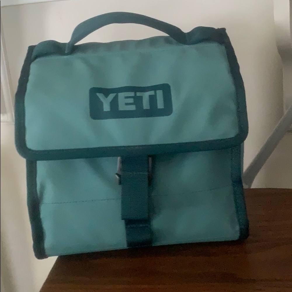 Yeti Lunch Box
